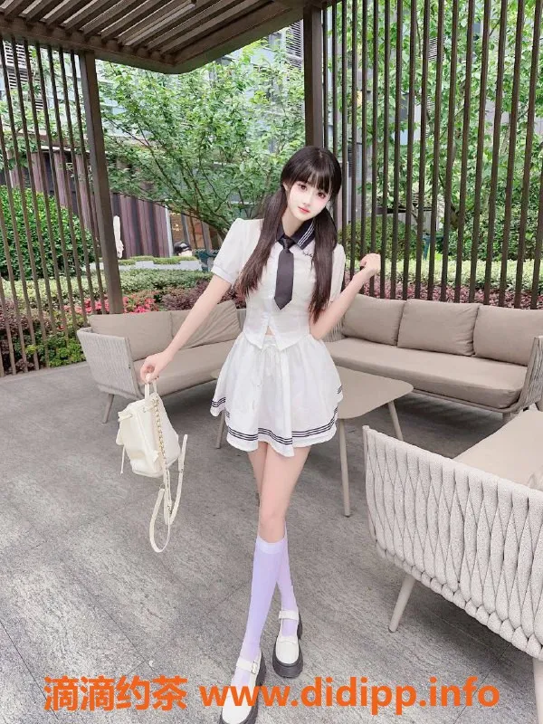 上海楼凤-浦东夏沫沫 168高42重超乖巧女友体验