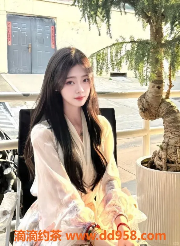 惠州楼凤-灿灿 - 168cm 49kg B+胸 700p起