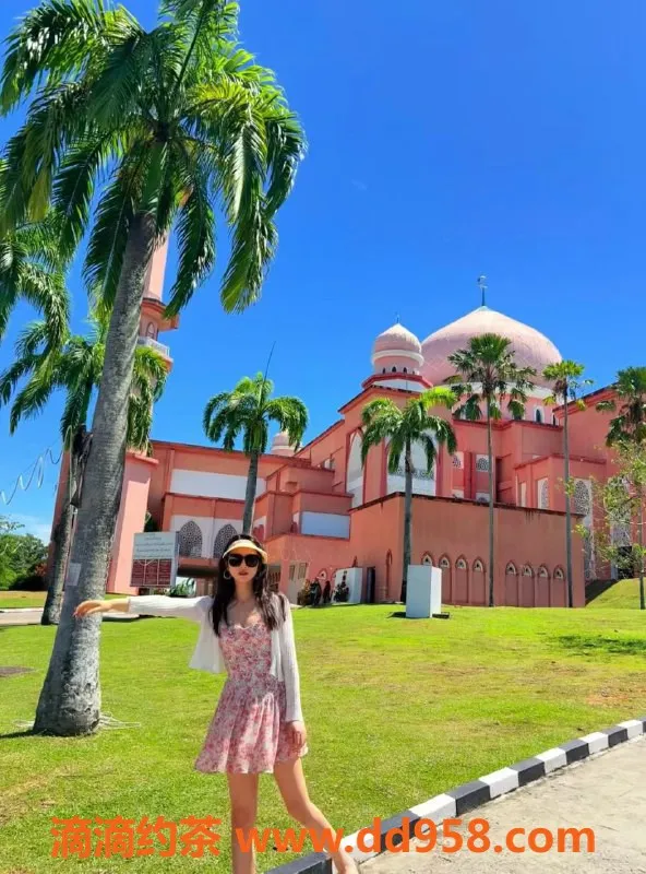 广州楼凤-天河嫩妹小火锅，8P夜课服务体验