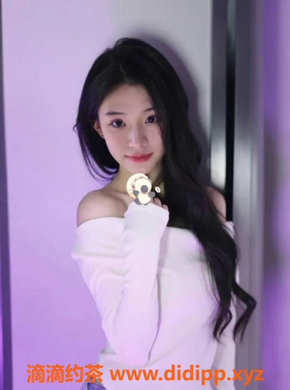 湛江楼凤资源信息,湛江夏梦，22岁158cm，45斤C罩杯，轻松洗吹做