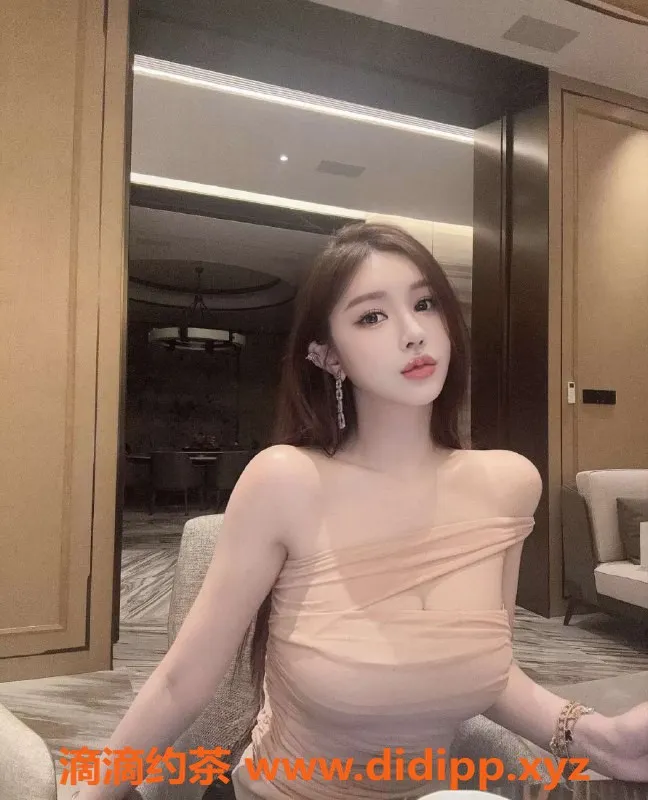 广州楼凤-天河婷婷，24岁163cm，温柔服务，茶水费400起