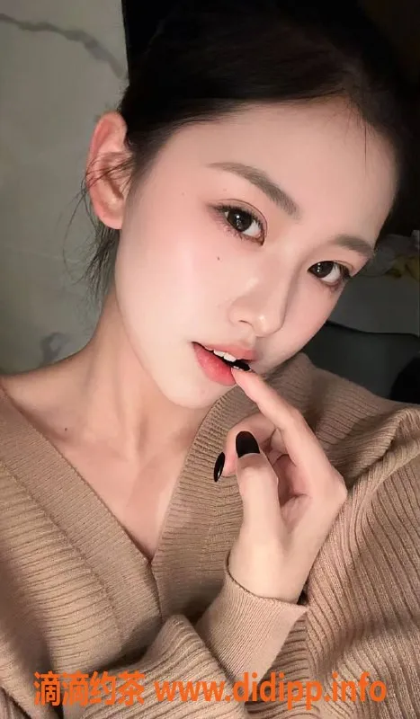 深圳楼凤-南山御姐一葵，调情制服服务等你来体验！