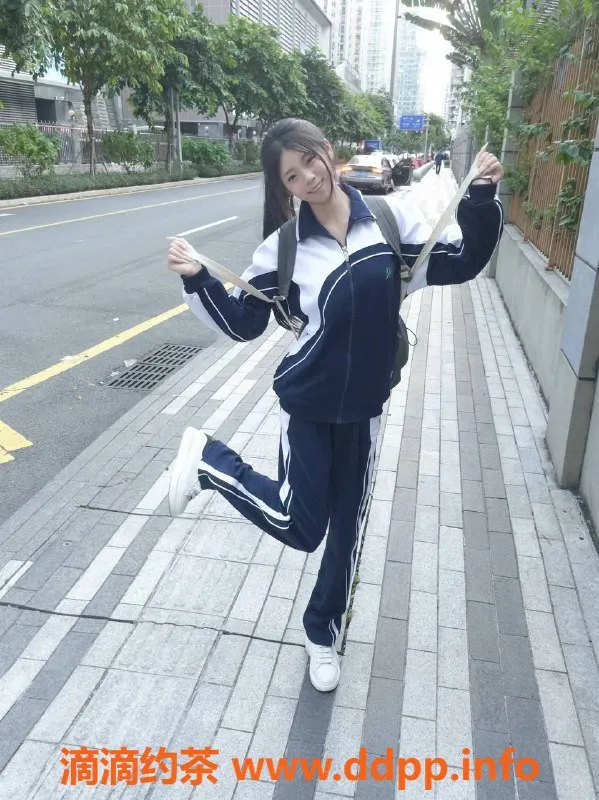 深圳楼凤资源信息,福田嫩妹七七，1100元三点粉服务