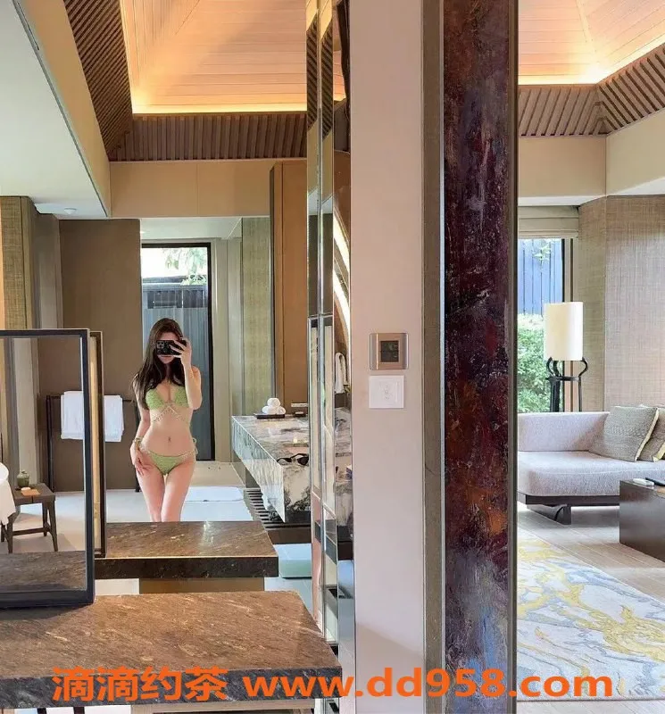 深圳楼凤资源信息,南山御姐 #66，1266P起，漫游舌吻服务