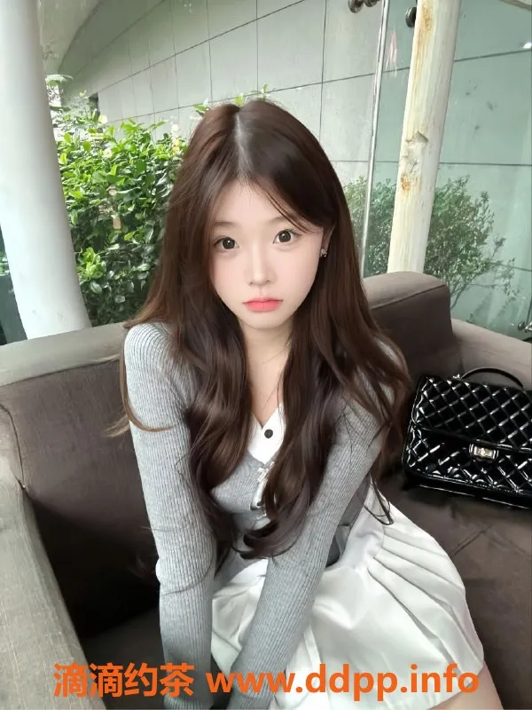 无锡楼凤-08粉嫩少女学妹，清纯可人，服务多样