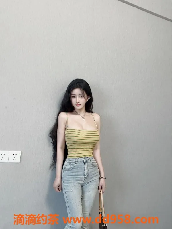 无锡楼凤-惠山天一公馆 06号超级E罩杯大胸少女