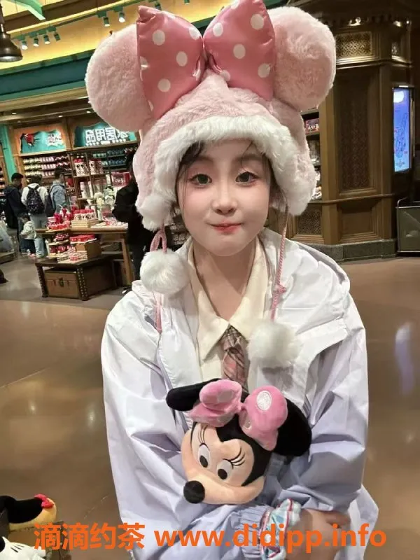 常州楼凤-常州小云 22岁166cm C罩杯 可随时安排