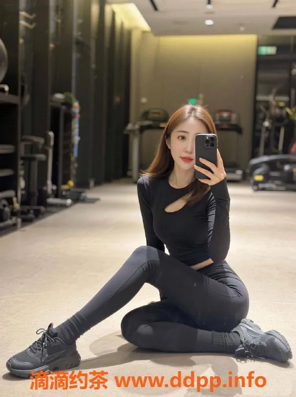 北京楼凤-朝阳十里堡超白瑜伽女神，24岁166cm气质热辣