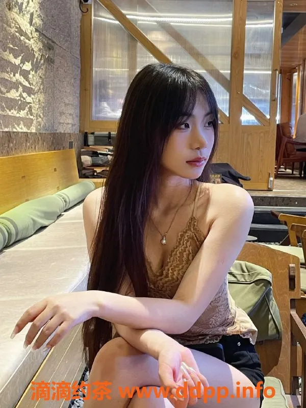 深圳楼凤-龙华林希，800元情趣丝袜服务，热情四射！