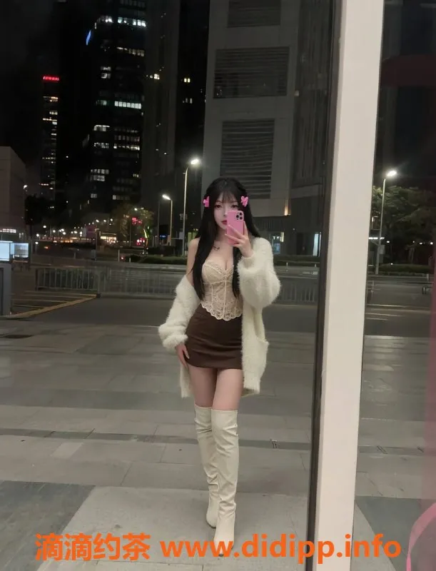 深圳楼凤-深圳龙岗喵喵，1099p水中萧嫩妹来袭