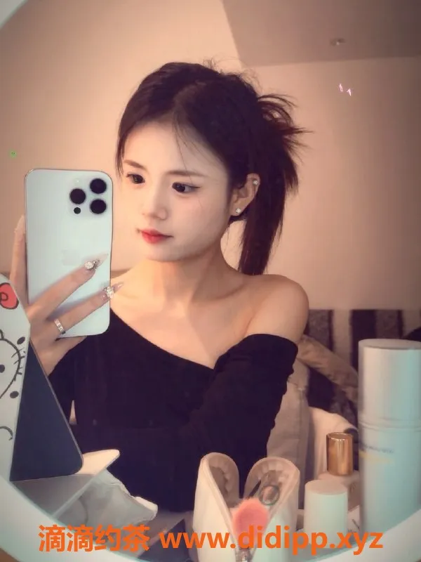 无锡上门服务-梁溪区甜甜，160cm，41kg，陪浴高颜值妹子