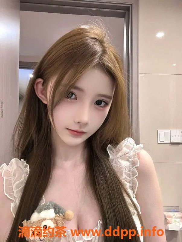 深圳楼凤资源信息,南山嫩妹泡泡，1300元起，制服魅力无敌