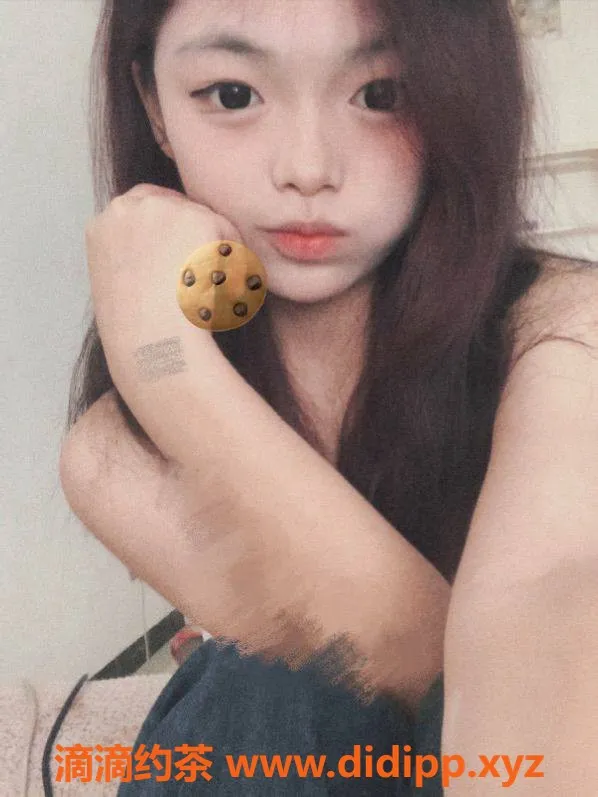 成都楼凤-【花名】 #小雨
【编号】 #B358
#5p #未成年