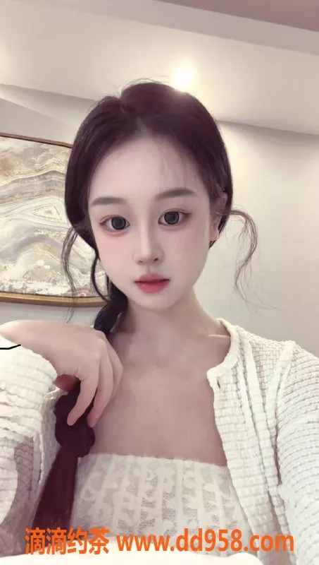 广州楼凤-金沙洲如烟嫩妹，水费898p等你来约！