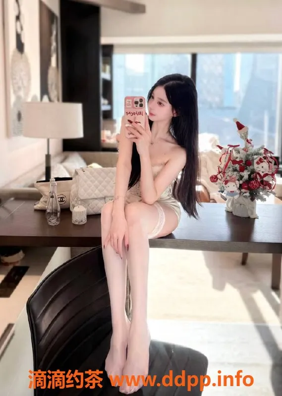 广州楼凤-天河嫩妹林暮雪，1800p等你来享受！