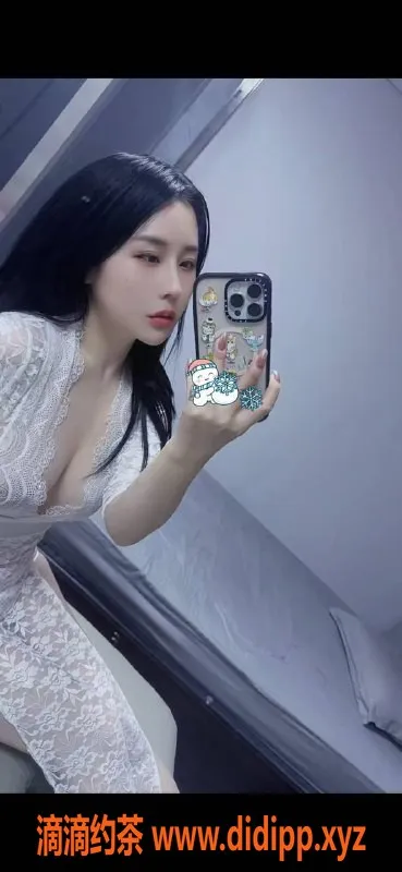 广州楼凤-天河提莫，9P御姐大胸鸳鸯浴体验