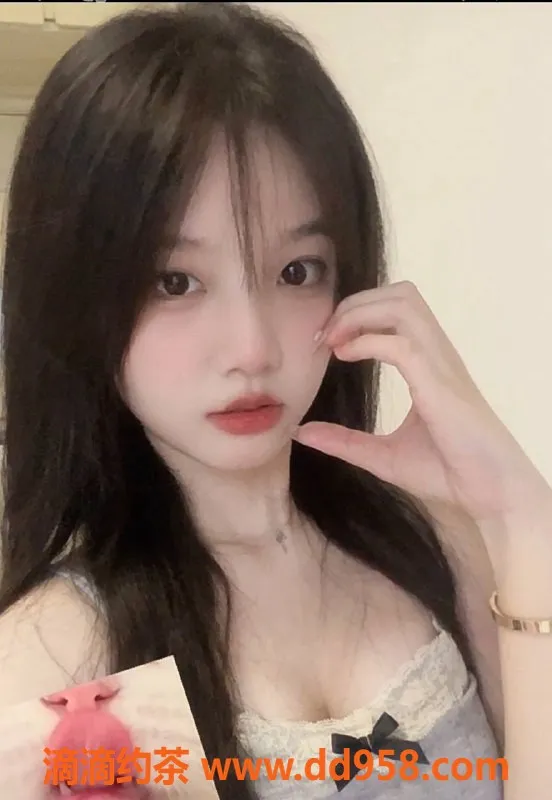 广州楼凤-天河小豆芽，嫩妹鸳鸯浴11P体验