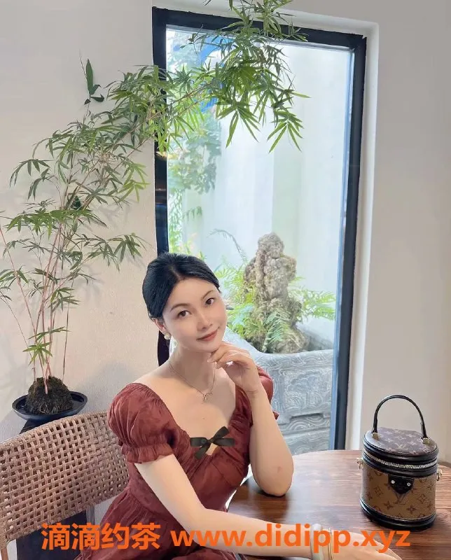 惠州楼凤-龙丰瑜伽老师佟菲，700P超值体验