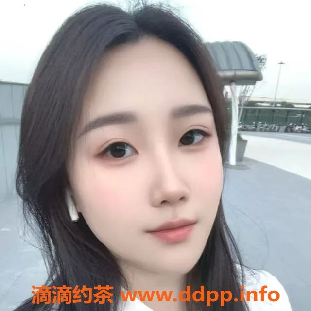 成都楼凤资源信息,武侯区小小少妇，160cm真胸C，服务超赞