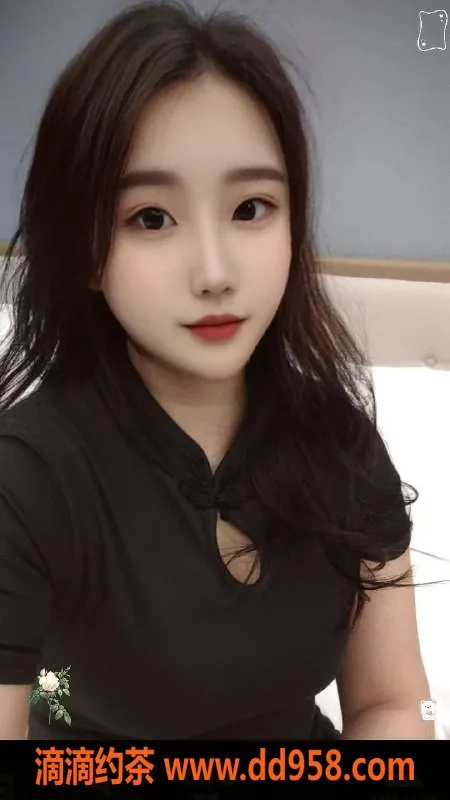 成都楼凤-武侯区小小少妇，160cm真胸C，服务超赞