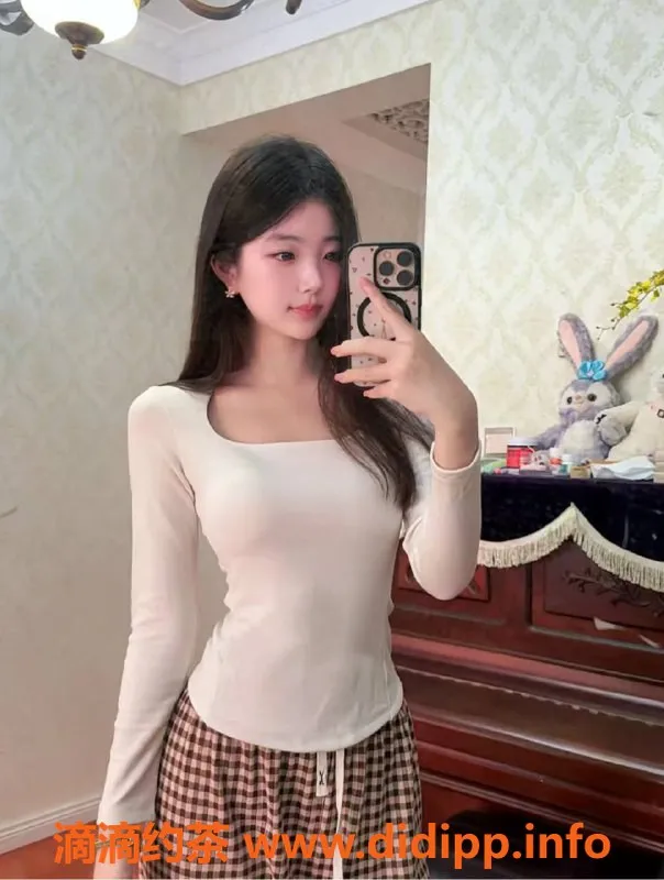 赣州楼凤资源信息,赣州章贡区小乖，165cm娇娃，激情服务等你来体验！