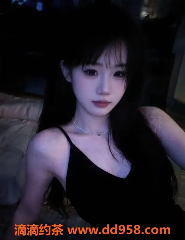 常州楼凤-武进小艺，身高167，价格800起，服务多样