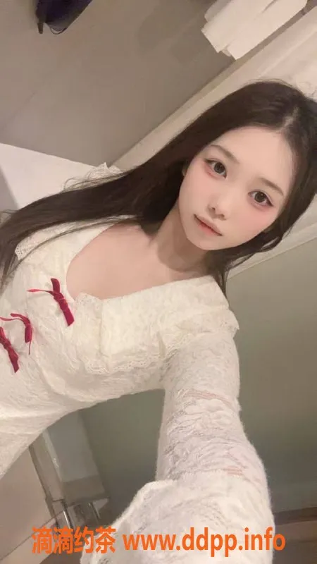 深圳楼凤-深圳宝安嫩妹贝瑶，舌吻服务800起