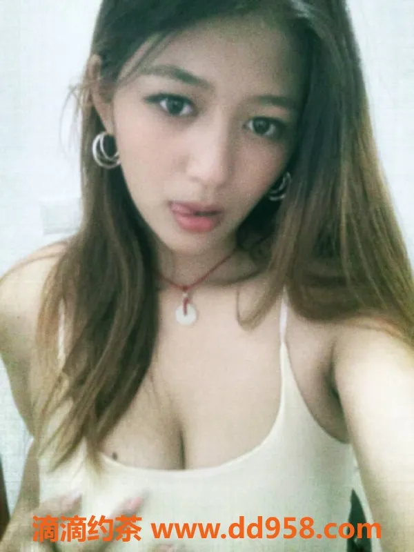 广州楼凤-白云南枝，450元享受完美服务