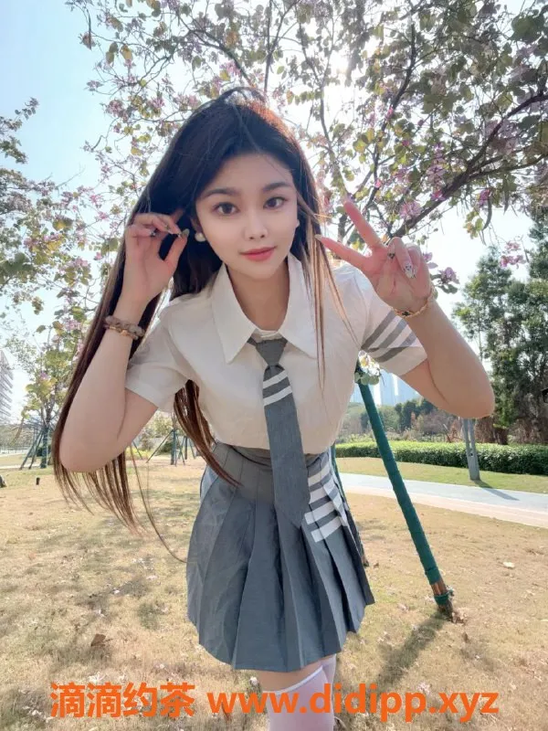 深圳楼凤资源信息,龙华嫩妹小桃兔兔，服务精彩热辣！