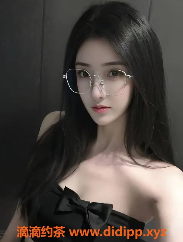 成都楼凤资源信息,神仙树花瑾，白皙高妹，颜值与服务兼备