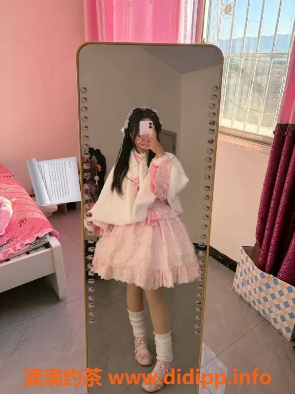 成都楼凤-成华区甜妹刘安安，16岁，身高162，口活优秀