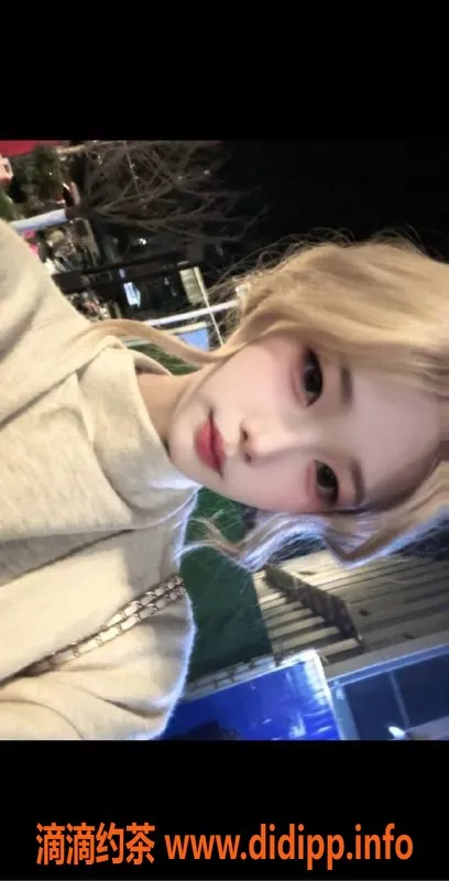 昆明楼凤-官渡区塔拉，900元舌吻嫩妹服务