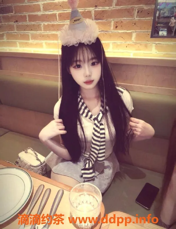 深圳楼凤资源信息,福田小面，1000起，鸳鸯浴、舌吻服务