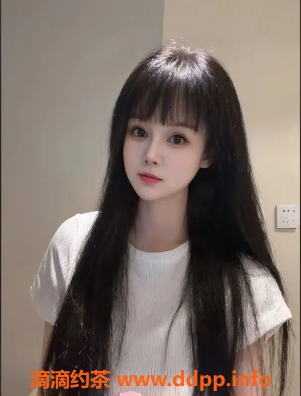 广州楼凤-天河小梦，25岁165cm，36D只需500元体验