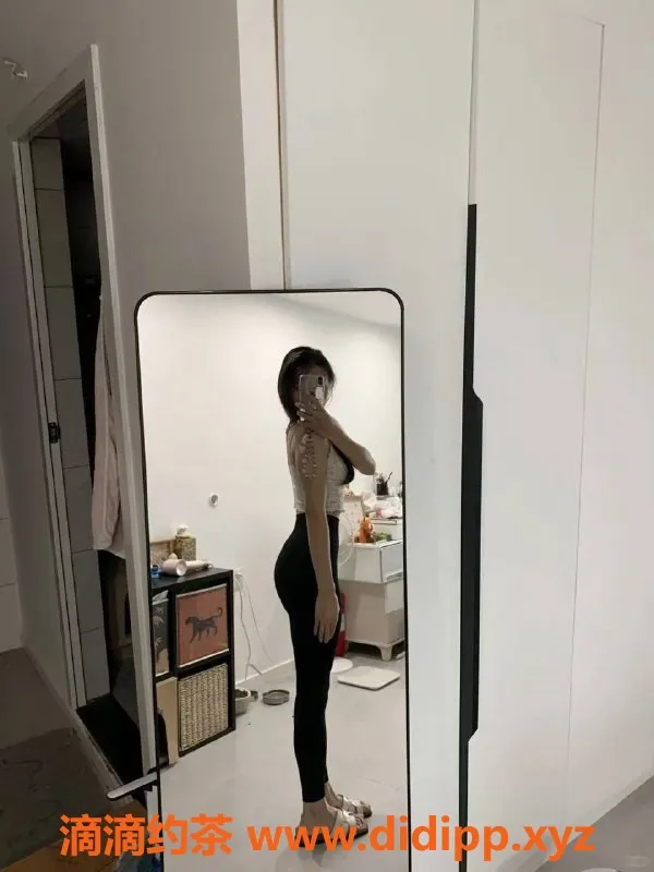 北京楼凤-广州橘子，21岁，168cm，92斤，茶费8