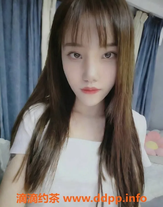 广州楼凤-海珠小甜甜，嫩妹长腿，水费600