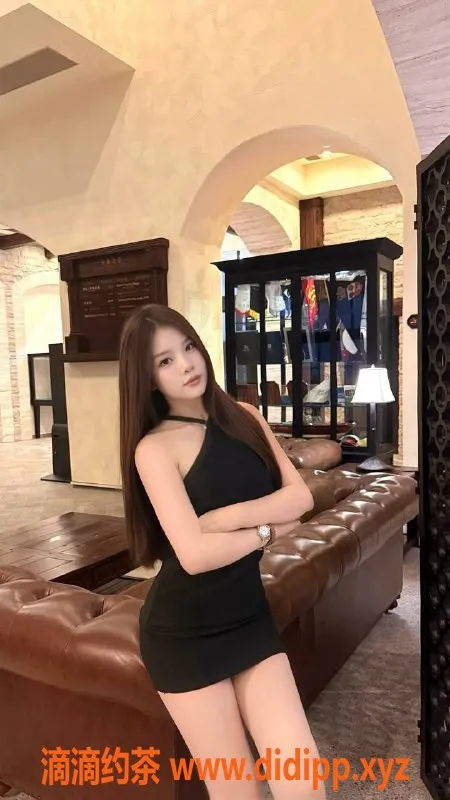 广州楼凤-白云御姐萧萧，超大胸，夜课6P体验