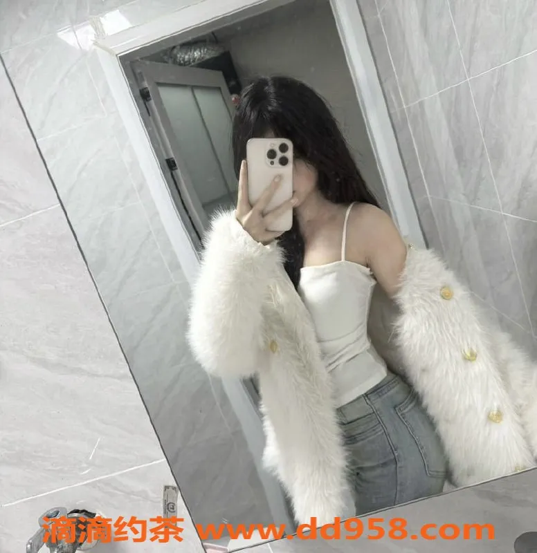 无锡楼凤-锡山御园顶级少萝莉，白皙清纯魅力无限