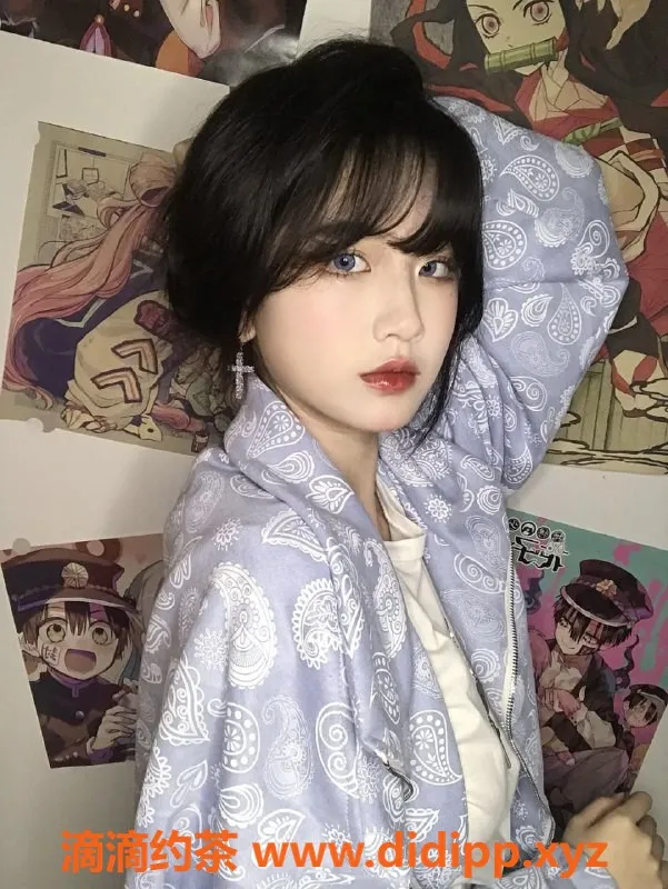 广州楼凤-荔湾繁星嫩妹，7P夜课鸳鸯浴服务