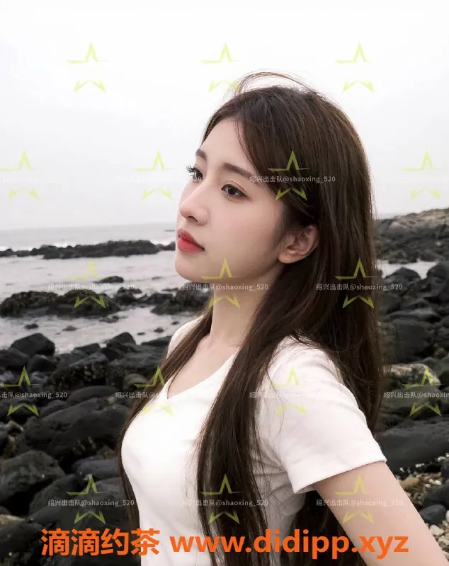 绍兴楼凤-越城区小宝：158cm、44kg调情嫩妹，8P服务