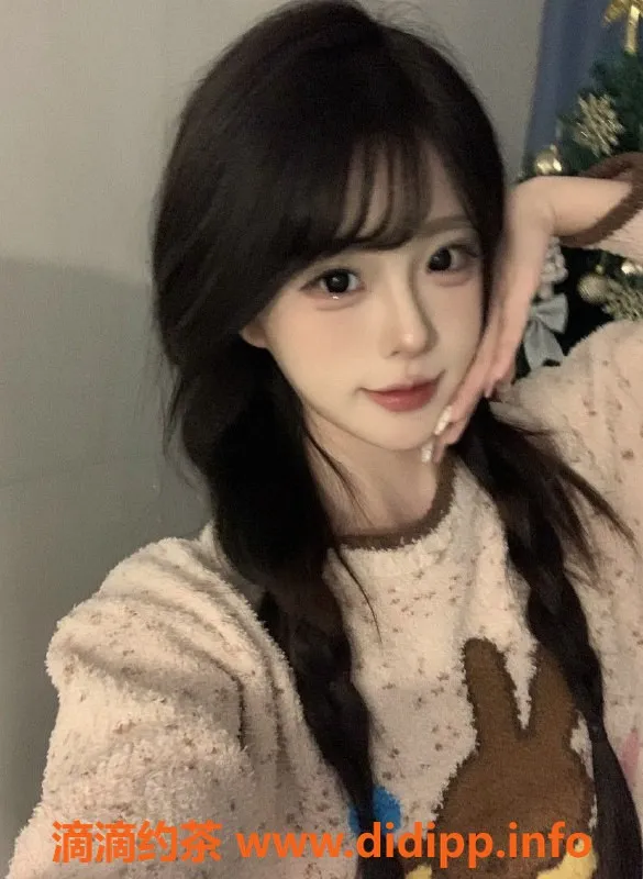 常州楼凤-武进童童，160cm嫩妹，陪浴、口交服务等你体验