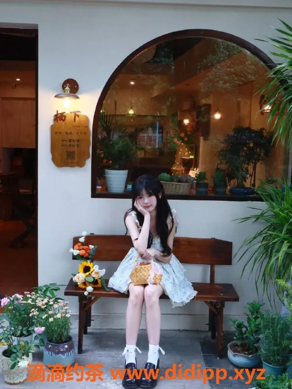 无锡楼凤-无锡小萝，1100P起，服务周到