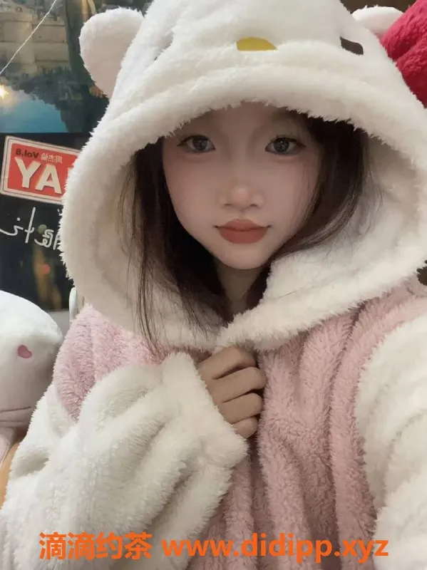 深圳楼凤-龙华小星，05萝莉，900P轻松体验！