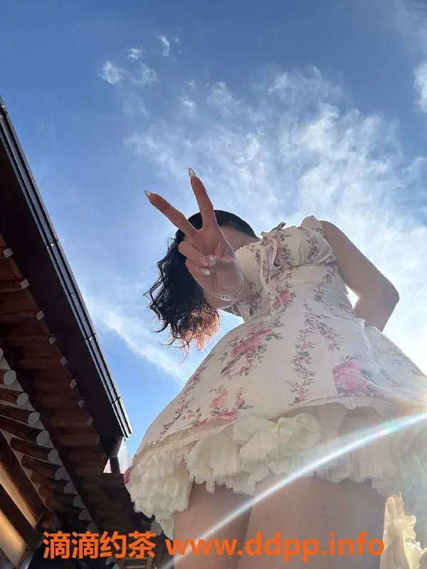 深圳楼凤资源信息,深圳南山萌大奶，1300元起，超嫩体验！