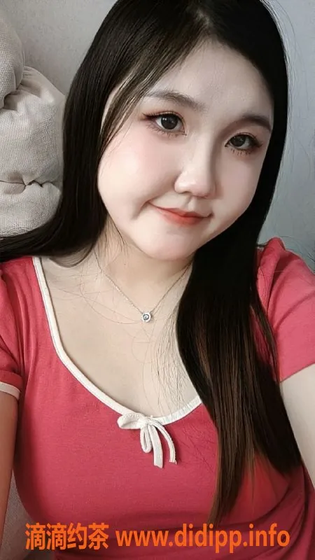 中山楼凤-西区樱甜，18岁，胸围火辣，价位实惠