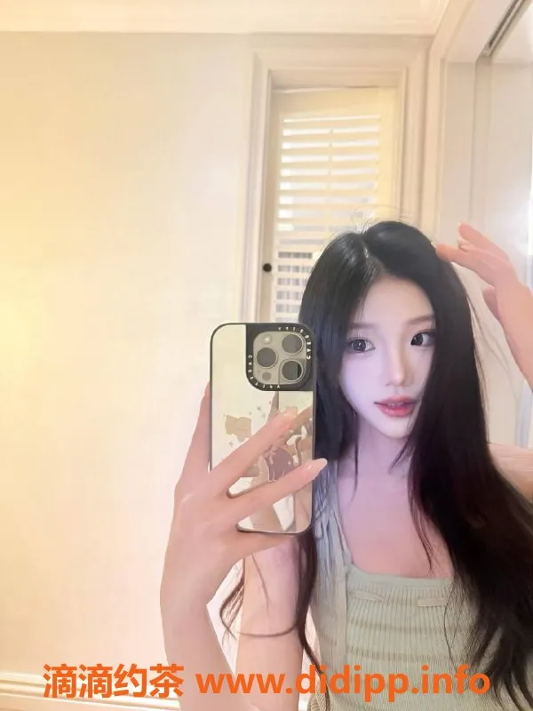 广州楼凤资源信息,广州天河伊伊，800元起，高颜值陪伴