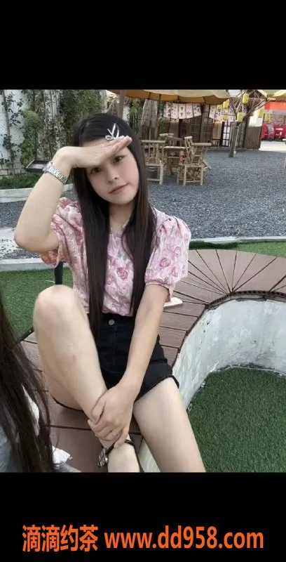 成都楼凤资源信息,成华区18岁妹子，身高155，体重90，服务超棒！