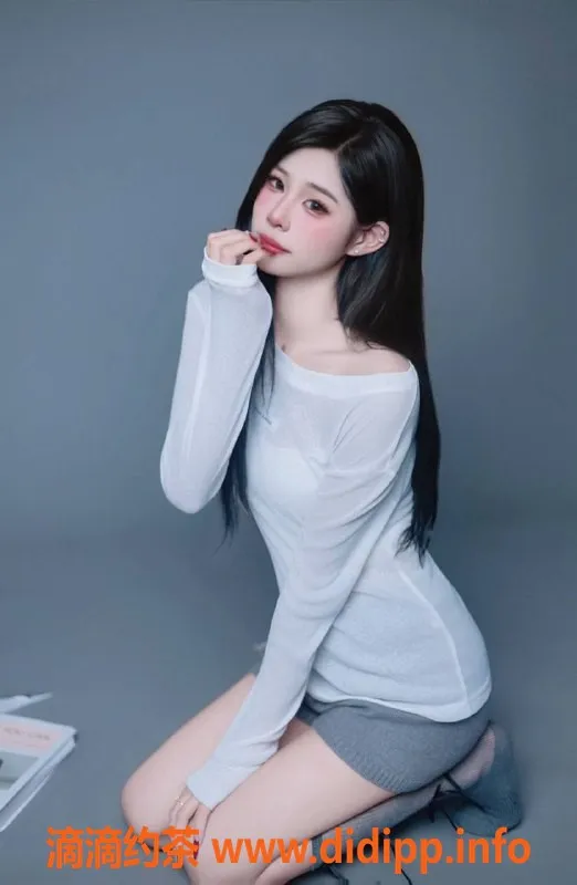 台州楼凤-台州宝宝酱，170cm 94斤 18岁，600元起服务