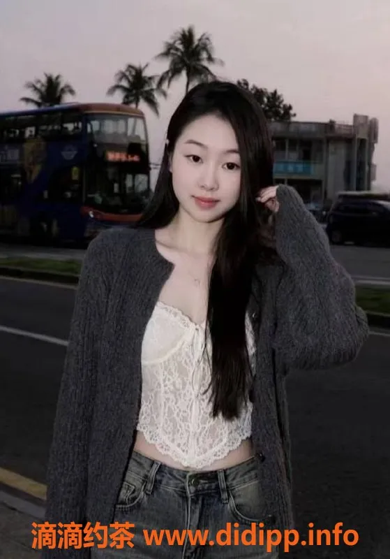 兰州楼凤-兰州紫菀，165高挑少女，800元服务多样