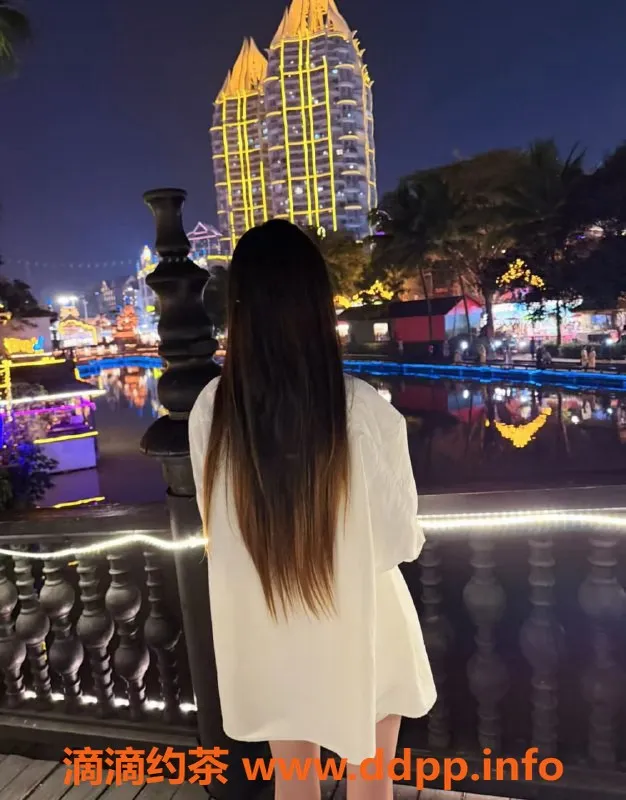 无锡楼凤-梁溪区小嘻嘻：高颜值陪浴服务，长腿嫩妹